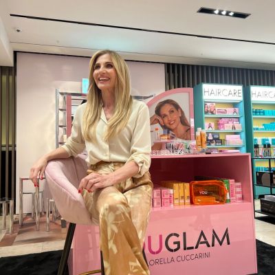 Lorella Cuccarini Nel Nuovo Corner Youglam A La Rinascente Roma Tritone