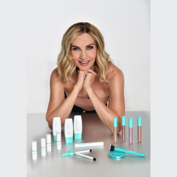 Lorella Cuccarini Youglam Make Up
